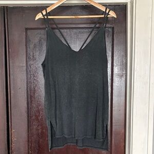 Umgee Black Double-Strap V-Neck Tank